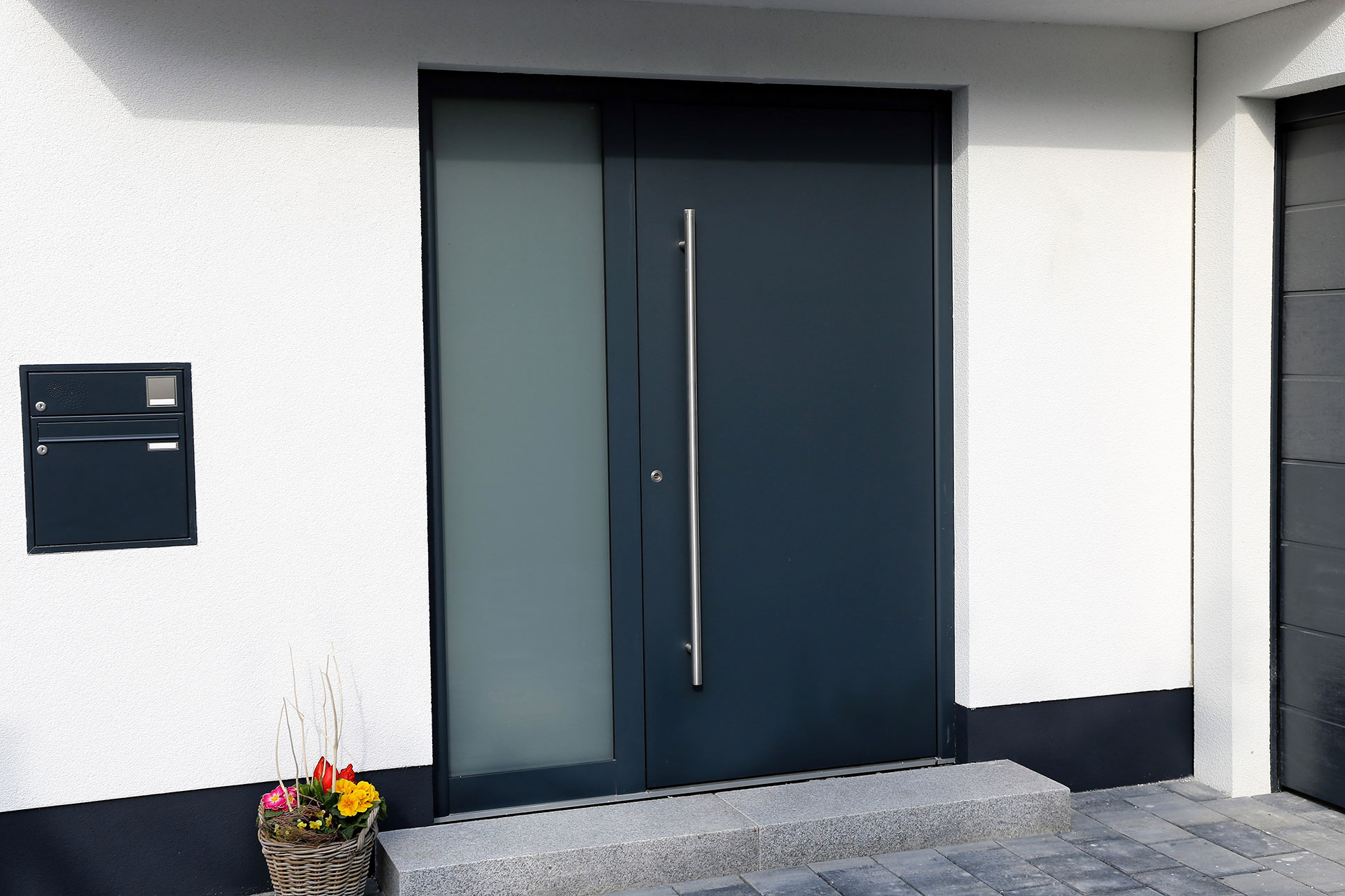 Aluminium Haustüren in Basel kaufen bei Hobak